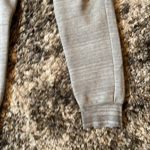Nike Tech Fleece Joggers OG Gray Men’s sz Large - Picture 4 of 10